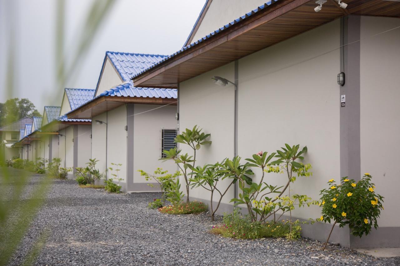 The Triple Tree Resort. Pathum Thani Exterior foto
